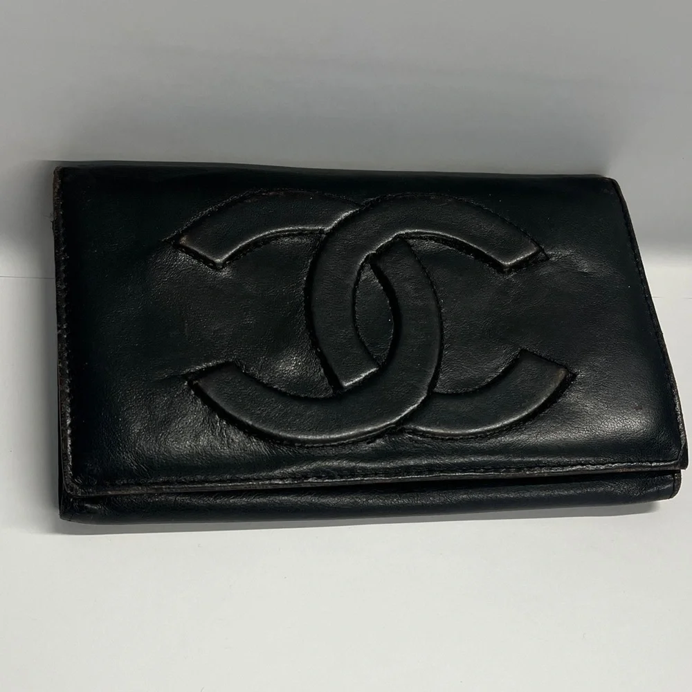 Black Leather Long Bifold Snap Clutch Wallet